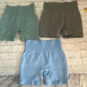 Women’s 3 piece yoga ribbed seamless workout highwaist shorts